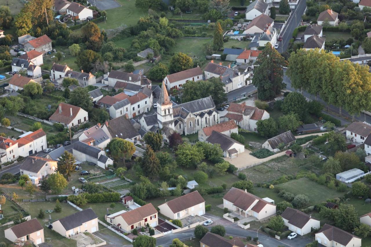 Gite Montgolfiere 6 Personnes Châtellerault Екстериор снимка